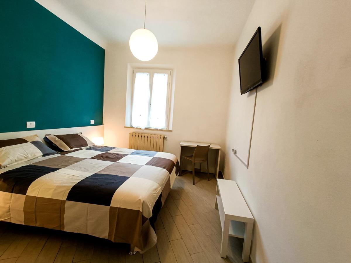 Апартаменты Firsthouse - Nel Centro Storico Con Parcheggio Gratuito Сиена Экстерьер фото