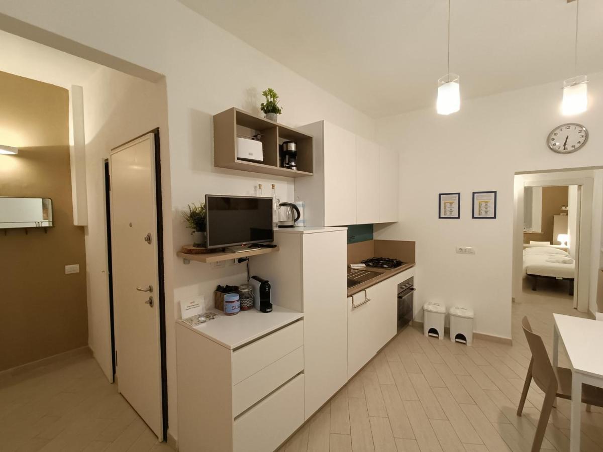 Апартаменты Firsthouse - Nel Centro Storico Con Parcheggio Gratuito Сиена Экстерьер фото